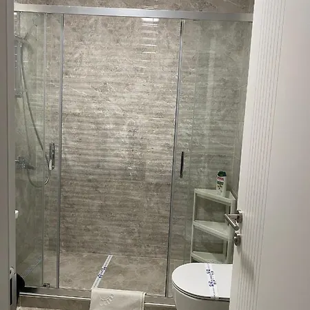 Solid Luxury Studio
